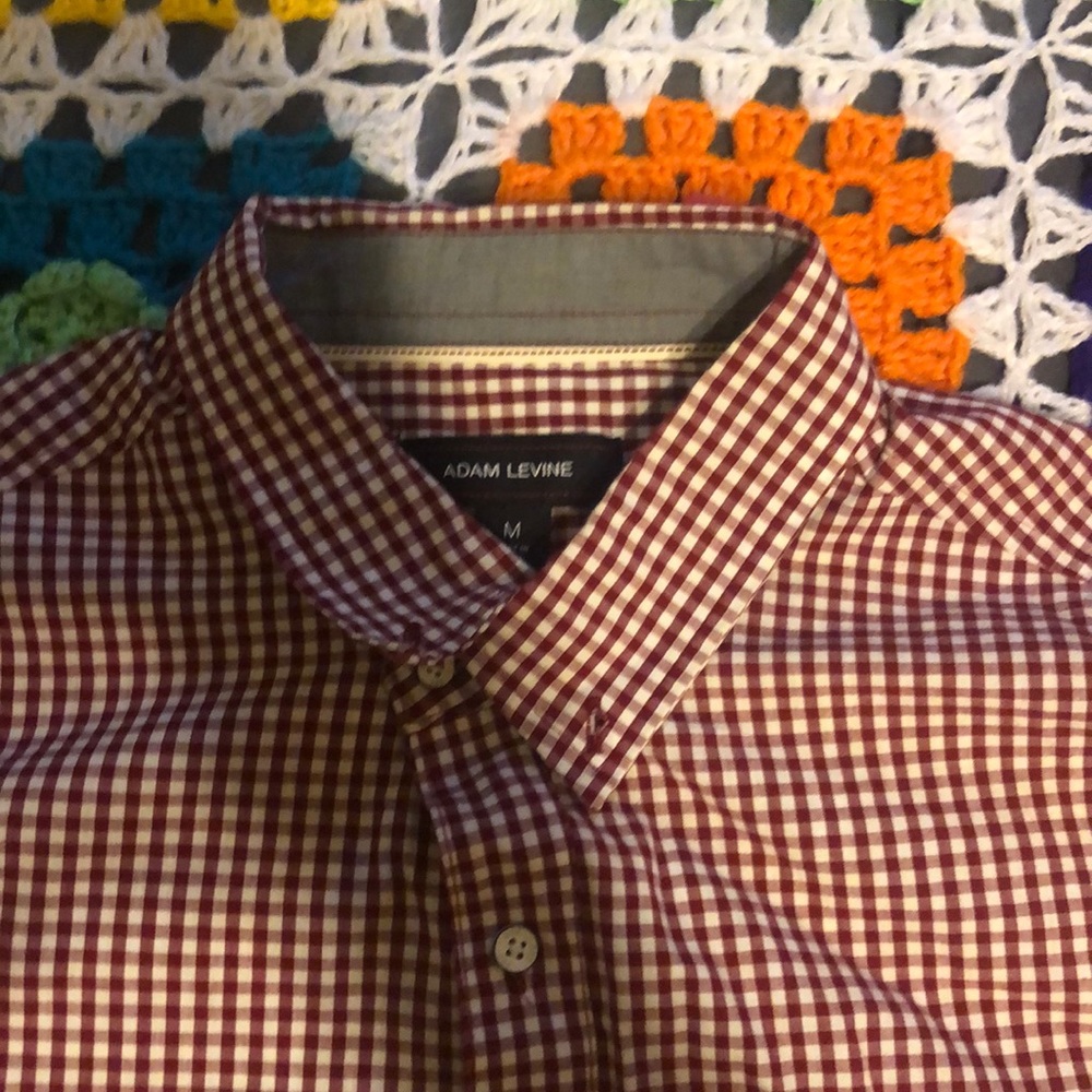Button down shirt - Picture 2 of 3